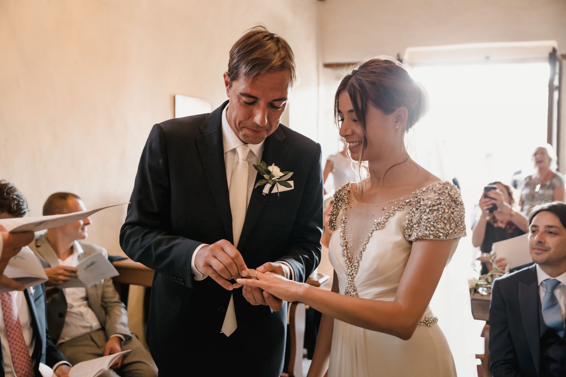 Amanda Michele fotografo matrimonio destination wedding photographer videographer luxury italia como lake amalfi coast apulia rome roma sicily masseria potenti tuscany cerimonia ceremony milan lago garda