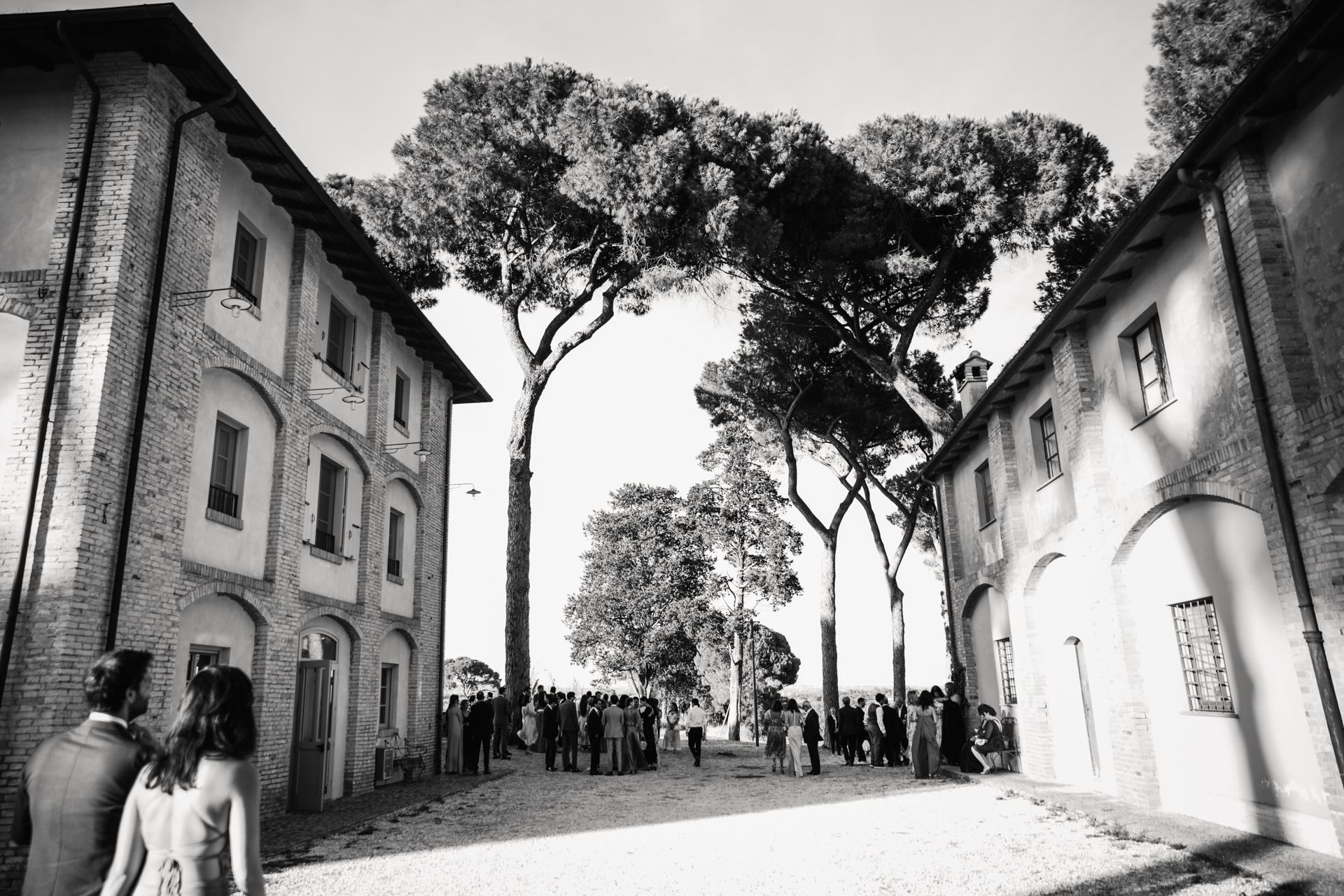 Yasmine&Stefano fotografo matrimonio destination wedding photographer videographer luxury italia como lake amalfi coast apulia rome roma sicily masseria potenti tuscany cerimonia ceremony milan villa emaldi