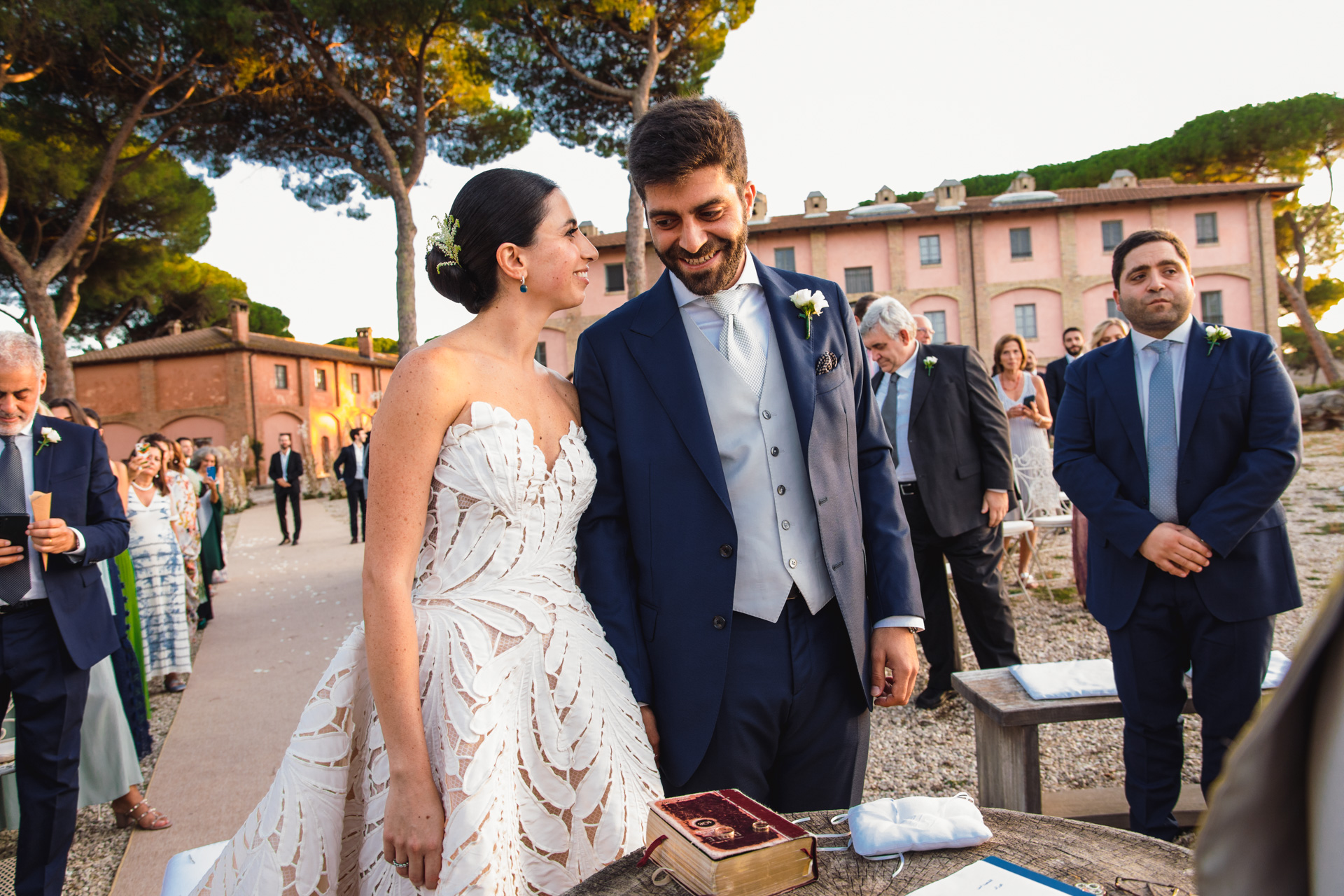 Yasmine&Stefano fotografo matrimonio destination wedding photographer videographer luxury italia como lake amalfi coast apulia rome roma sicily masseria potenti tuscany cerimonia ceremony milan villa emaldi