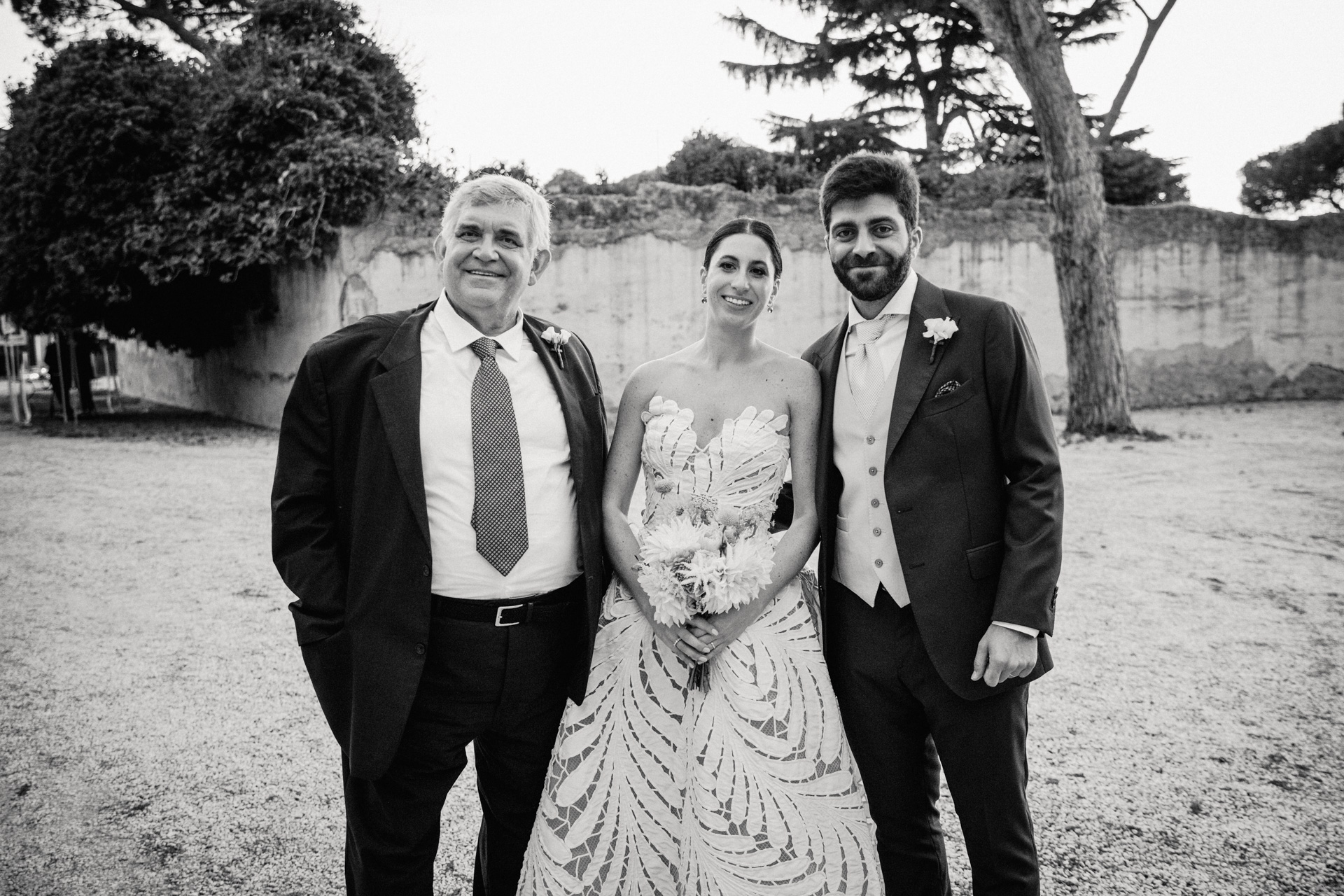 Yasmine&Stefano fotografo matrimonio destination wedding photographer videographer luxury italia como lake amalfi coast apulia rome roma sicily masseria potenti tuscany cerimonia ceremony milan villa emaldi