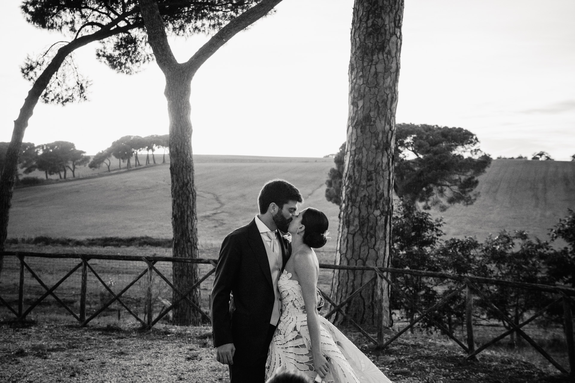 Yasmine&Stefano fotografo matrimonio destination wedding photographer videographer luxury italia como lake amalfi coast apulia rome roma sicily masseria potenti tuscany cerimonia ceremony milan villa emaldi