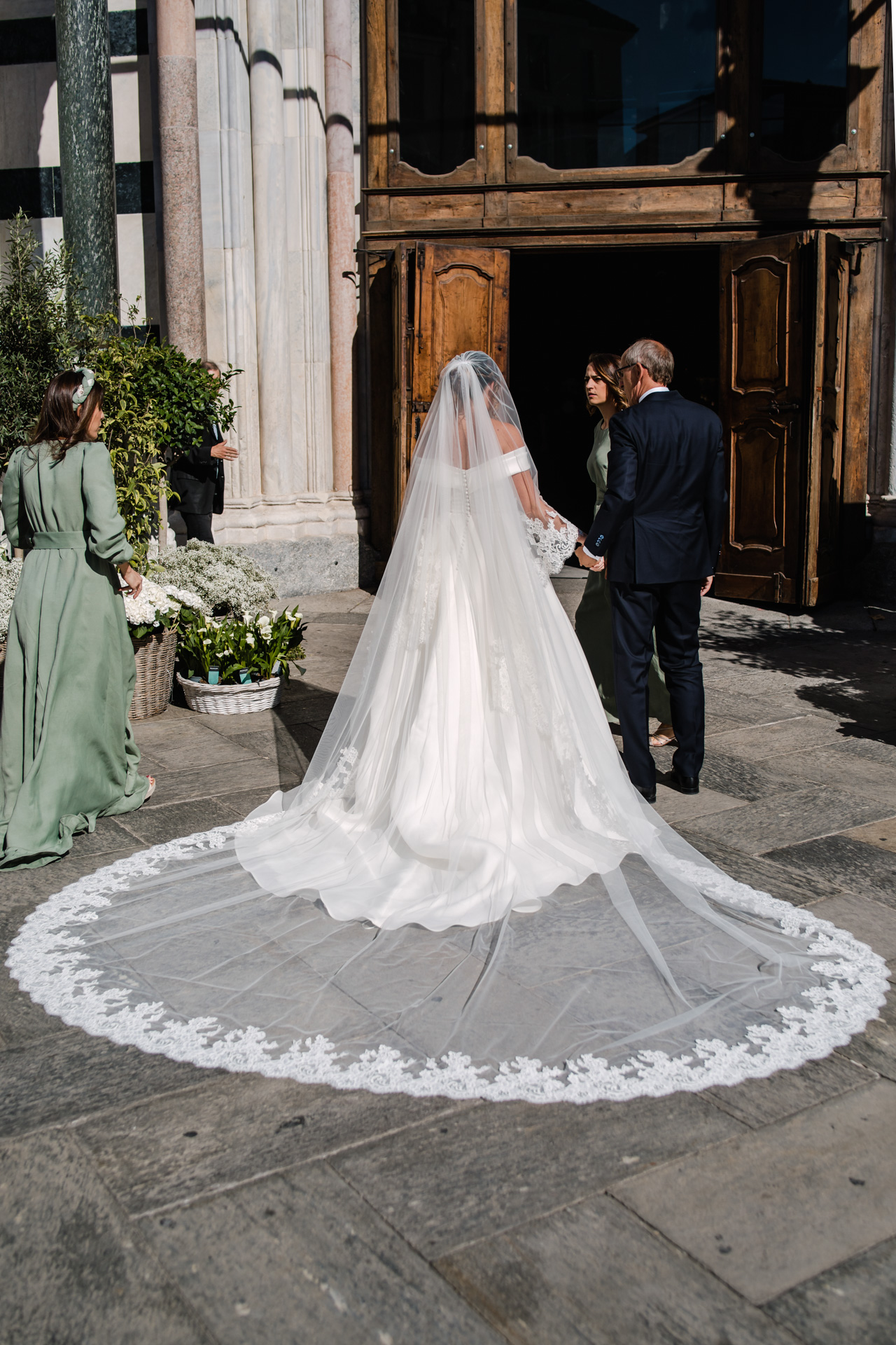 Silvia Tommaso fotografo matrimonio destination wedding photographer videographer luxury italia como lake amalfi coast apulia rome roma sicily masseria potenti tuscany cerimonia ceremony milan villa emaldi