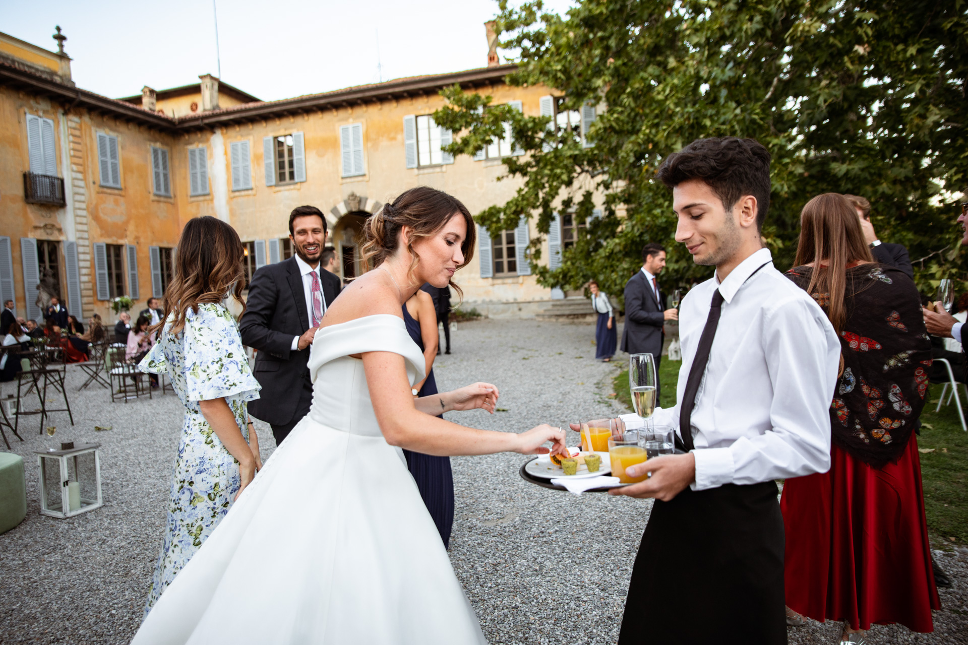 Silvia Tommaso fotografo matrimonio destination wedding photographer videographer luxury italia como lake amalfi coast apulia rome roma sicily masseria potenti tuscany cerimonia ceremony milan villa emaldi