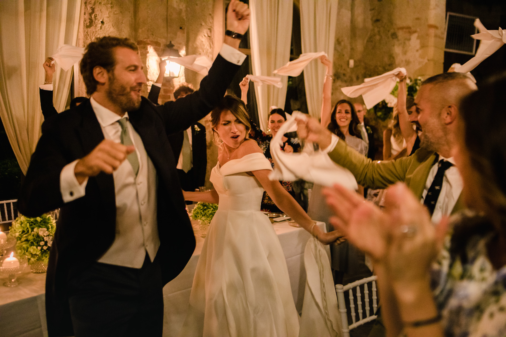 Silvia Tommaso fotografo matrimonio destination wedding photographer videographer luxury italia como lake amalfi coast apulia rome roma sicily masseria potenti tuscany cerimonia ceremony milan villa emaldi