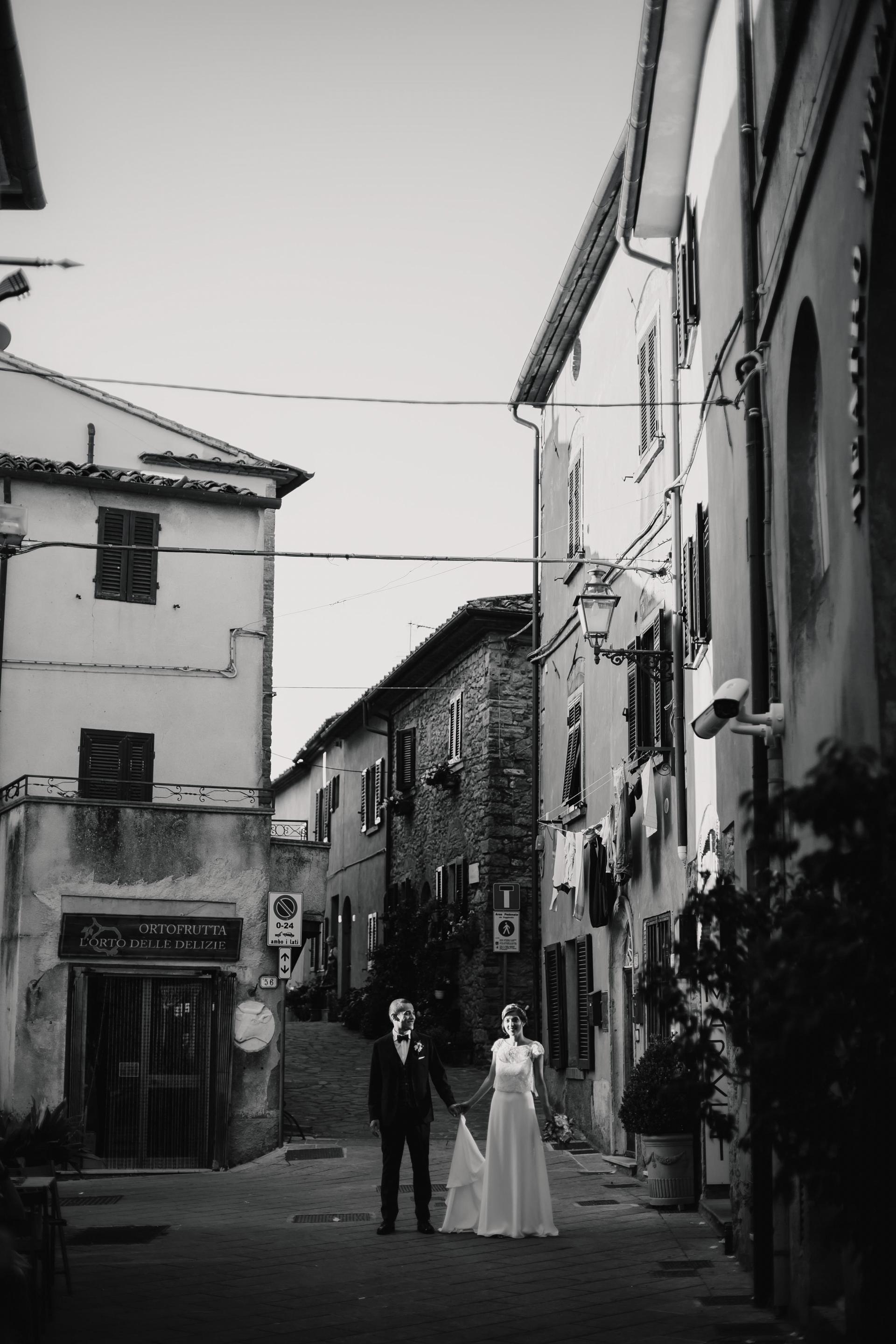 Elena&Giovanni MCE Stories Destination Wedding Photographer fotografo matrimonio toscana Tuscany